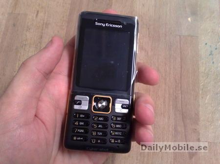 Sony Ericsson C702