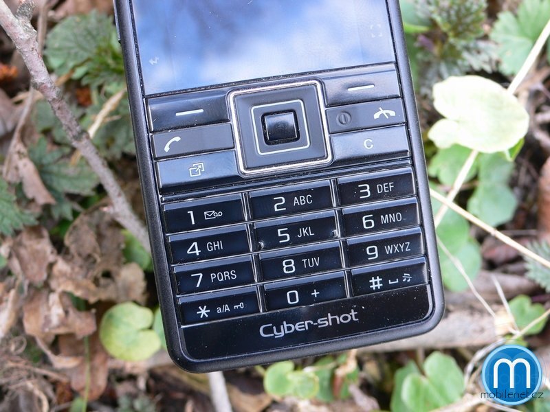 Sony Ericsson C902