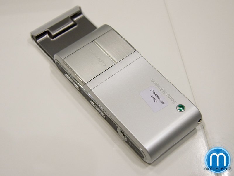 Sony Ericsson C905