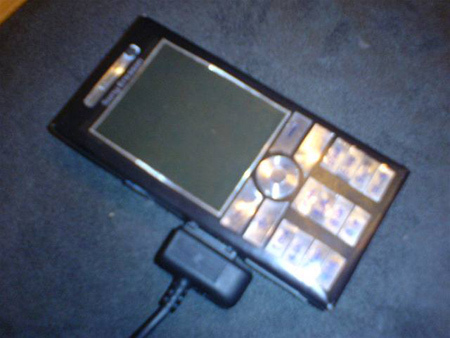 Sony Ericsson chystá supertenký telefon