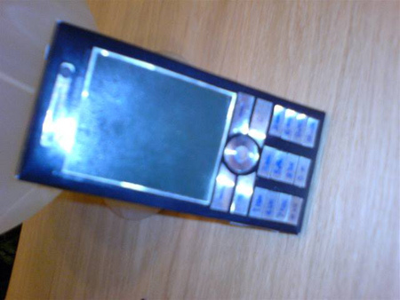 Sony Ericsson chystá supertenký telefon