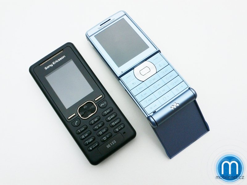 Sony Ericsson F305