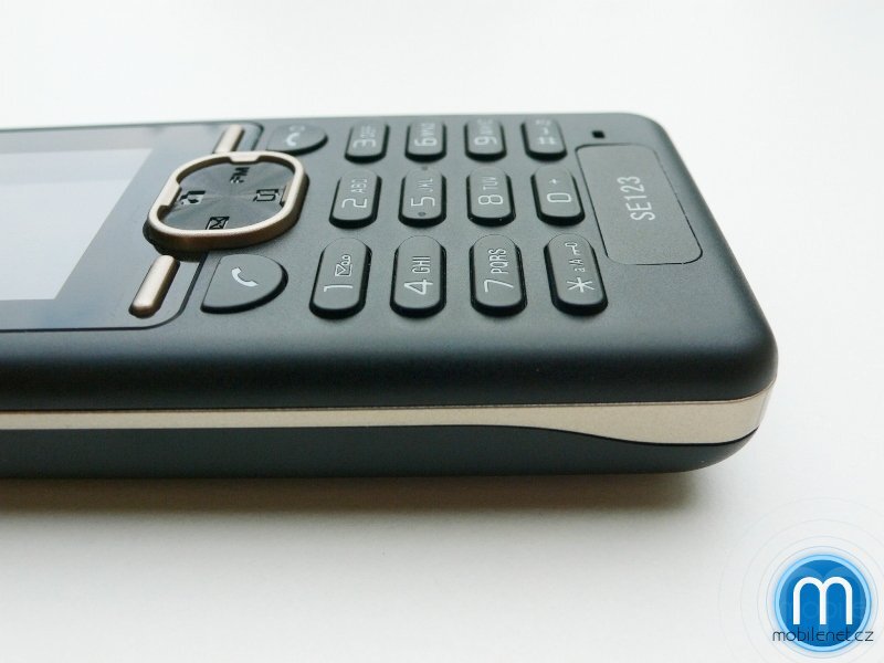 Sony Ericsson F305