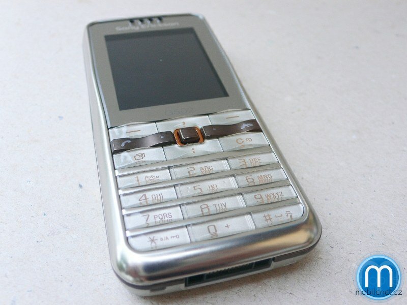 Sony Ericsson G502