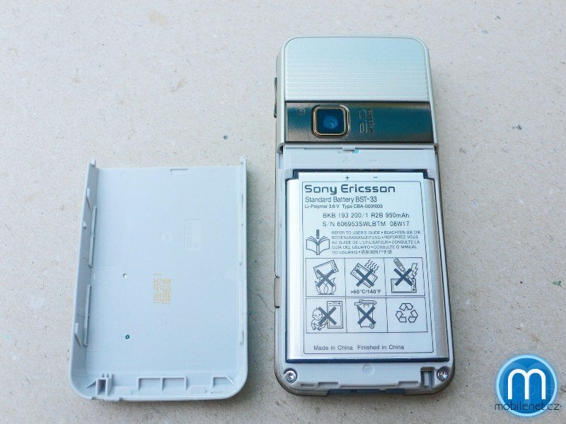 Sony Ericsson G502