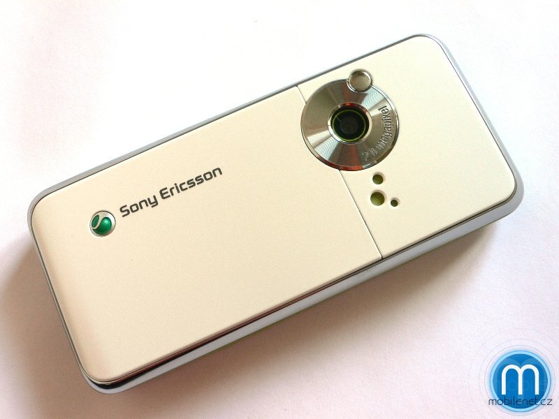 Sony Ericsson K660i
