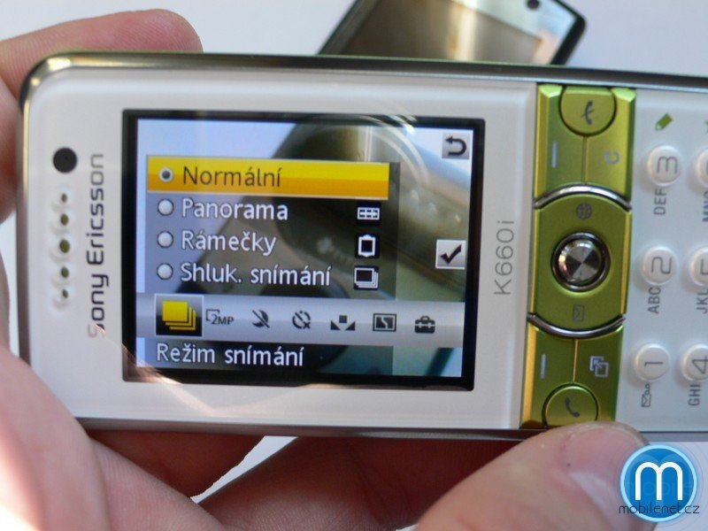 Sony Ericsson K660i