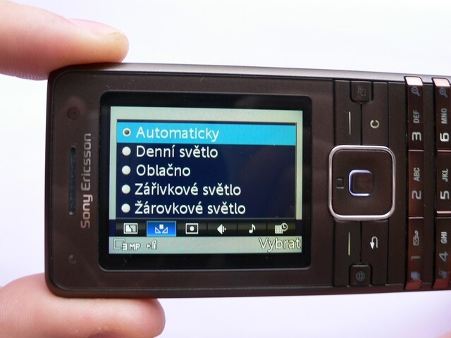 Sony Ericsson K770i