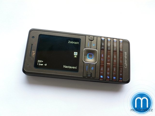 Sony Ericsson K770i