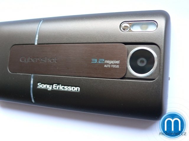 Sony Ericsson K770i