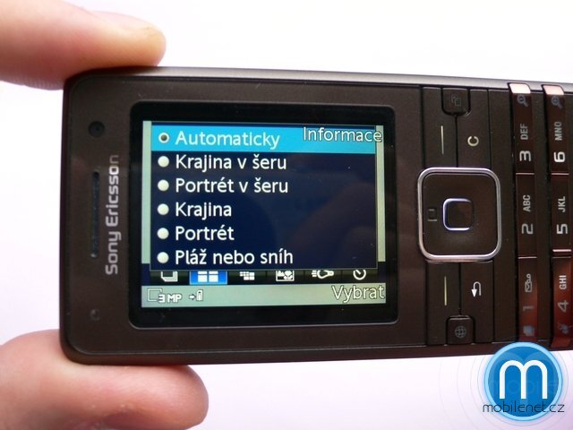 Sony Ericsson K770i