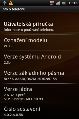 Sony Ericsson Live with Walkman - srcennshoty displeje