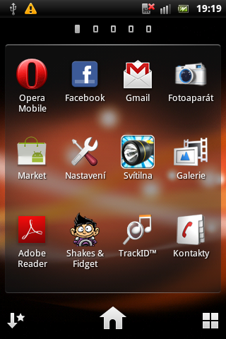 Sony Ericsson Live with Walkman - srcenshoty displeje