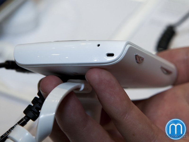 Sony Ericsson Live with Walkman