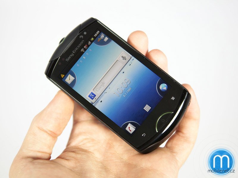 Sony Ericsson Live with Walkman