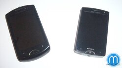 Sony Ericsson Live with Walkman vs. Xperia mini