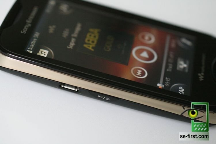 Sony Ericsson Mix Walkman live