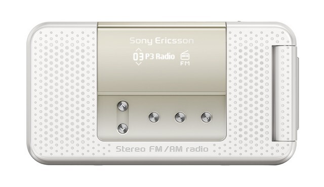 Sony Ericsson R300i a R306i