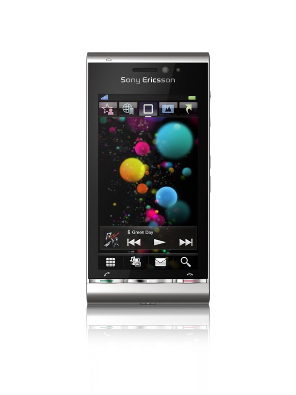 Sony Ericsson Satio: král s 12,1 Mpx fotoaparátem