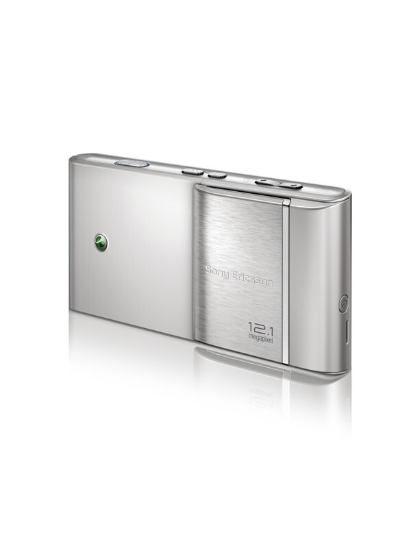Sony Ericsson Satio: král s 12,1 Mpx fotoaparátem