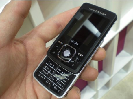 Sony Ericsson T303