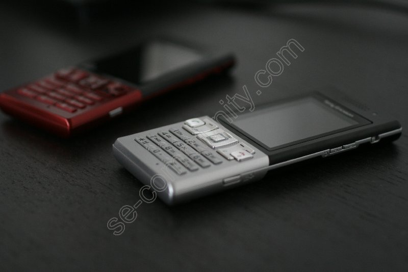Sony Ericsson T700