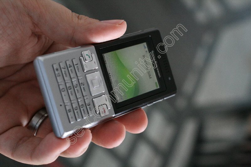 Sony Ericsson T700