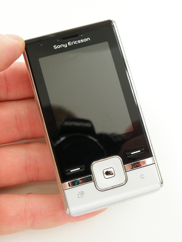 Sony Ericsson T715