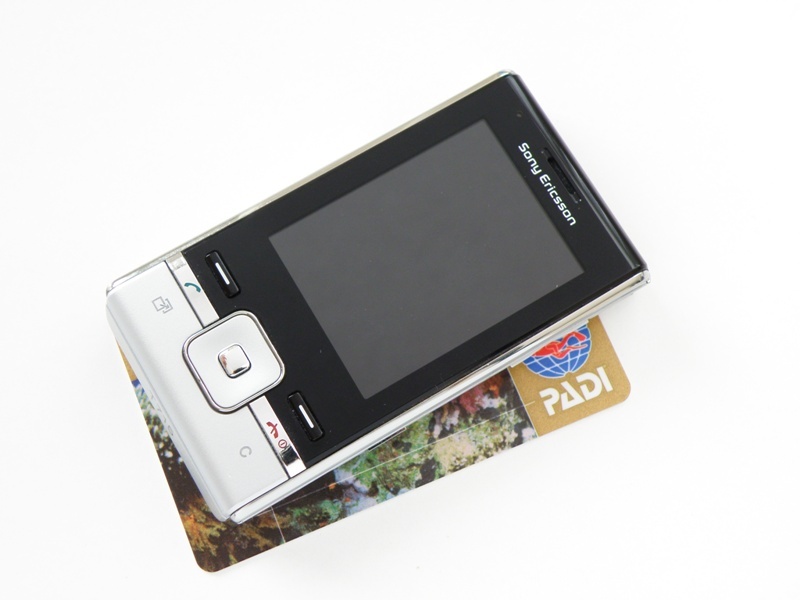 Sony Ericsson T715