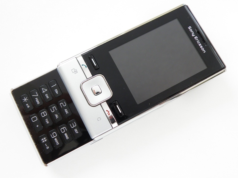 Sony Ericsson T715