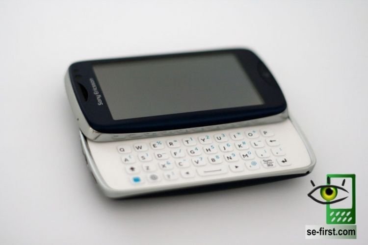 Sony Ericsson txt pro live