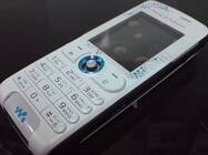 Sony Ericsson W200i