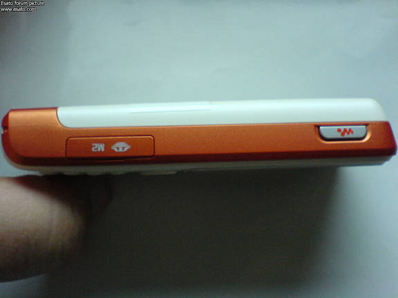 Sony Ericsson W200i