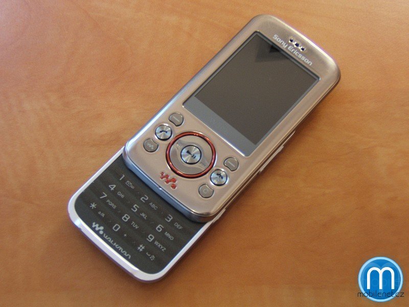 Sony Ericsson W395