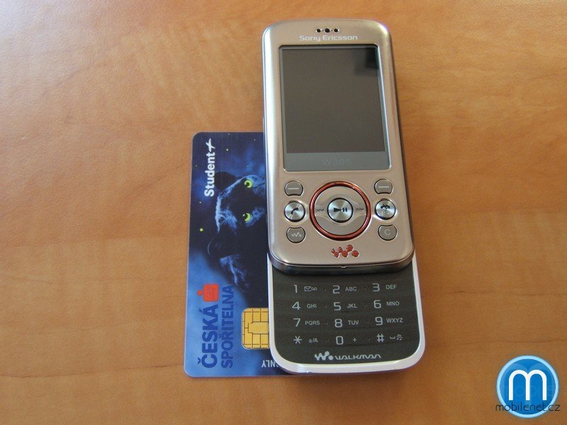 Sony Ericsson W395