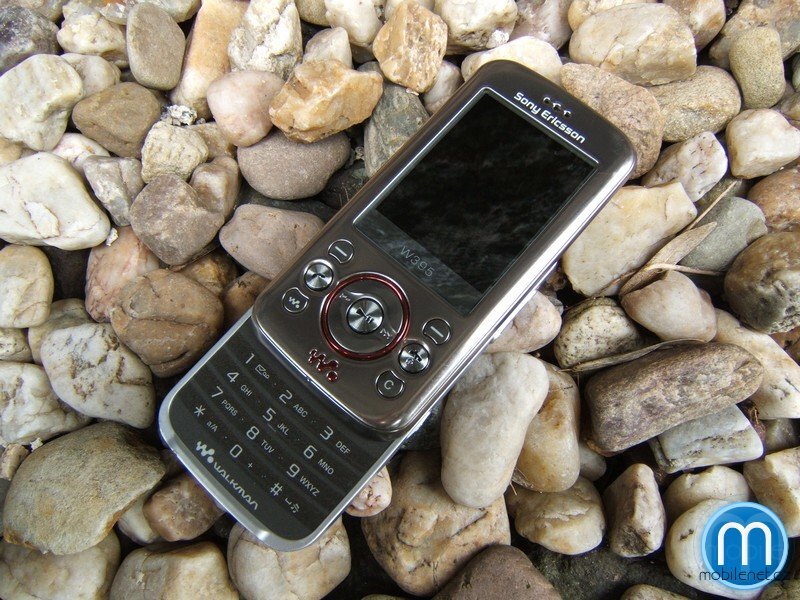 Sony Ericsson W395