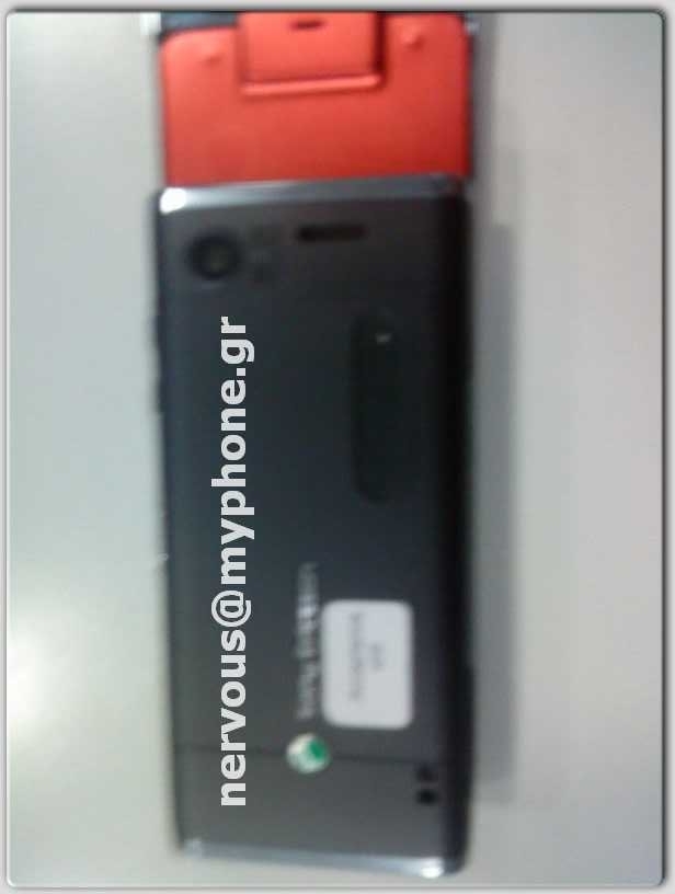 Sony Ericsson W595