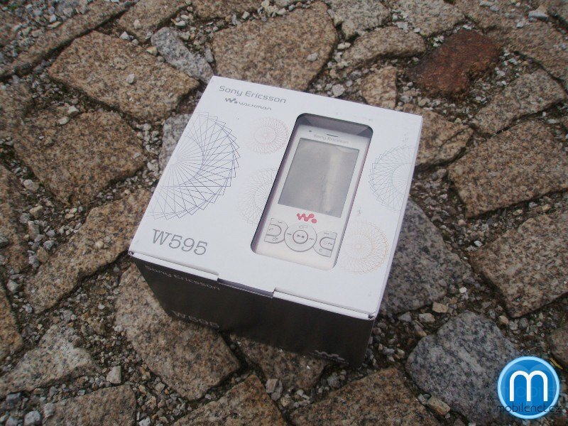Sony Ericsson W595