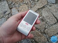 Sony Ericsson W595