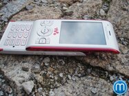 Sony Ericsson W595