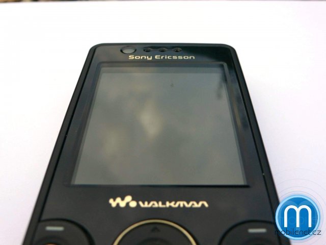 Sony Ericsson W660i