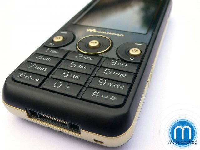 Sony Ericsson W660i