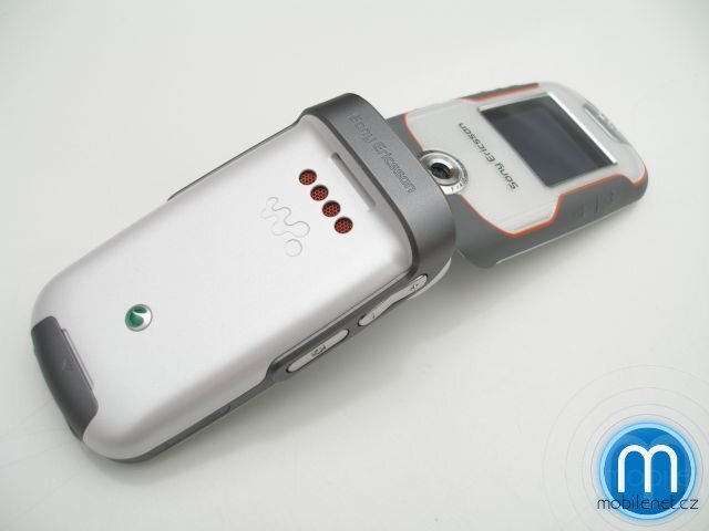 Sony Ericsson W710i