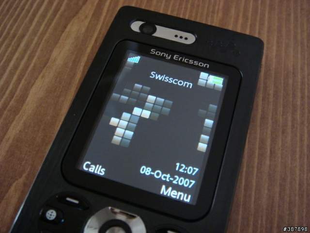Sony Ericsson W880i