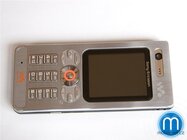 Sony Ericsson W880i