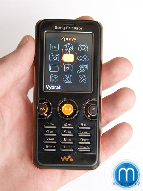 Sony Ericsson W880i
