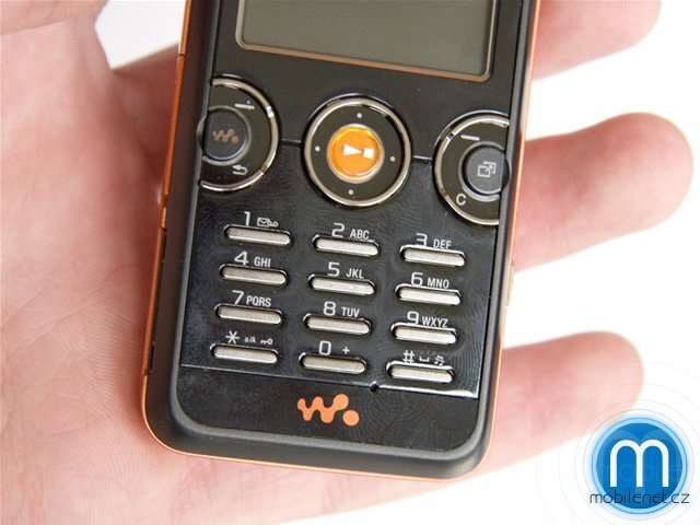 Sony Ericsson W880i