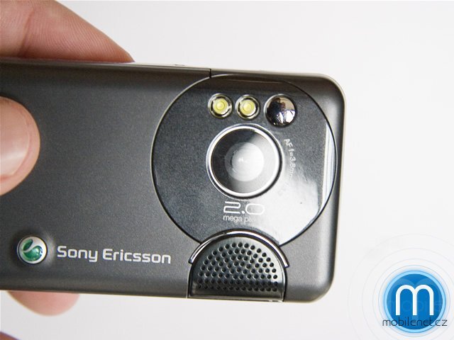 Sony Ericsson W880i