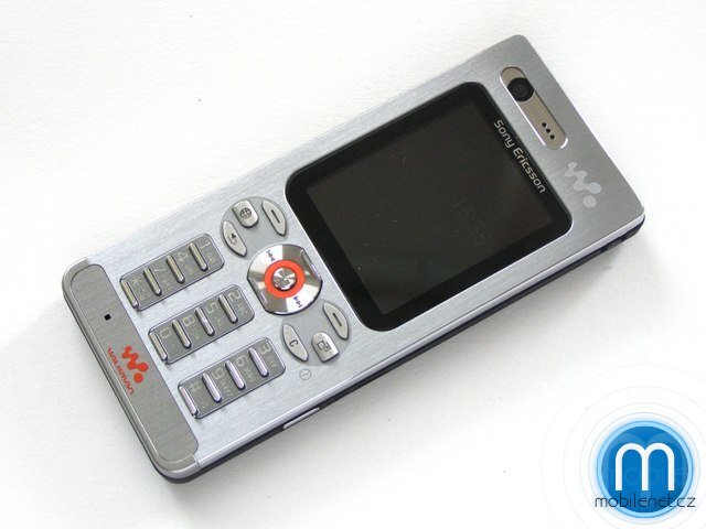 Sony Ericsson W880i