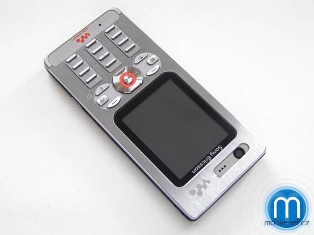 Sony Ericsson W880i